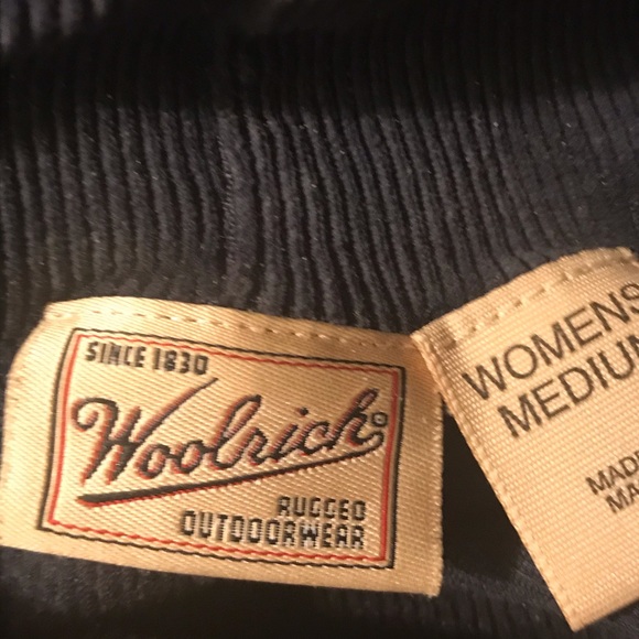 Woolrich velvet corduroy navy turtleneck Medium❤️ - Picture 4 of 8